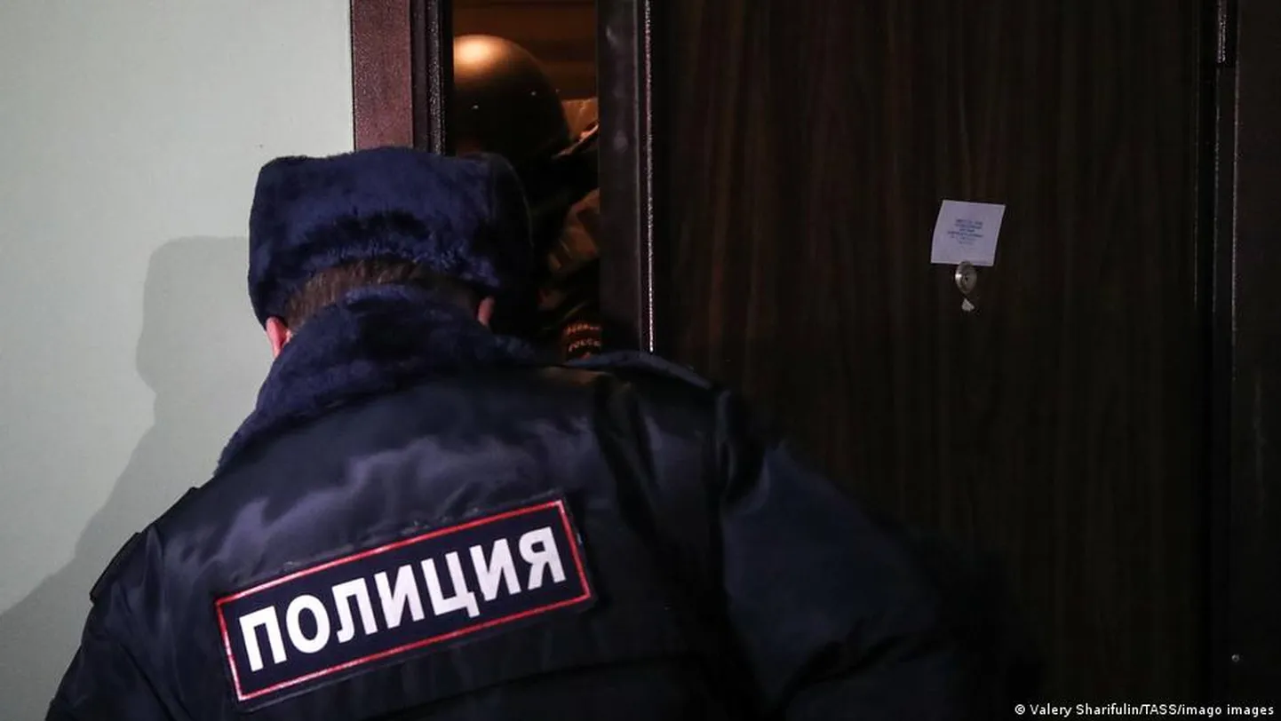 Сотрудник полиции в Москве