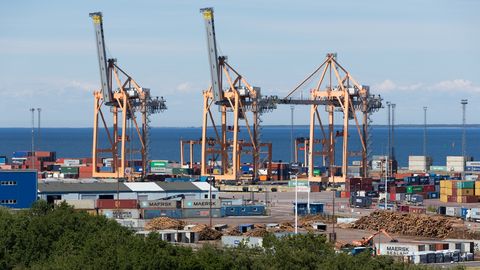 Eesti sadamate kaubamaht on aastaga kasvanud 22,6 protsenti