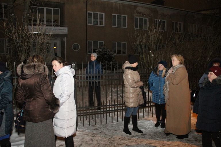Для родителей учеников православная школа оказалась закрыта.