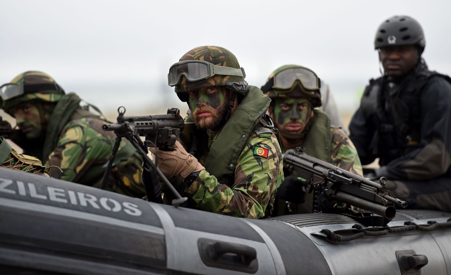 Portugali sõjaväelased osalemas NATO õppusel Trident Juncture 2015. aastal.