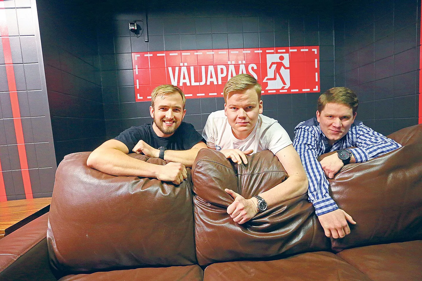 Järjekordse meelelahutusliku põgenemistoa «Väljapääs» idee autorid Mati Teinberg (vasakult), Risto Reinumägi ja Hannes Hendrikson pidasid tähtsaks, et toa nimi oleks lööv ning jääks külastajatele hästi meelde.