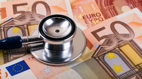 Страхование здоровья для сотрудников Госканцелярии обойдется в 143 тысячи евро