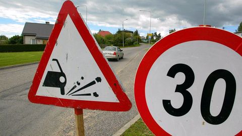 С понедельника на нескольких шоссе Эстонии будут действовать временные ограничения движения