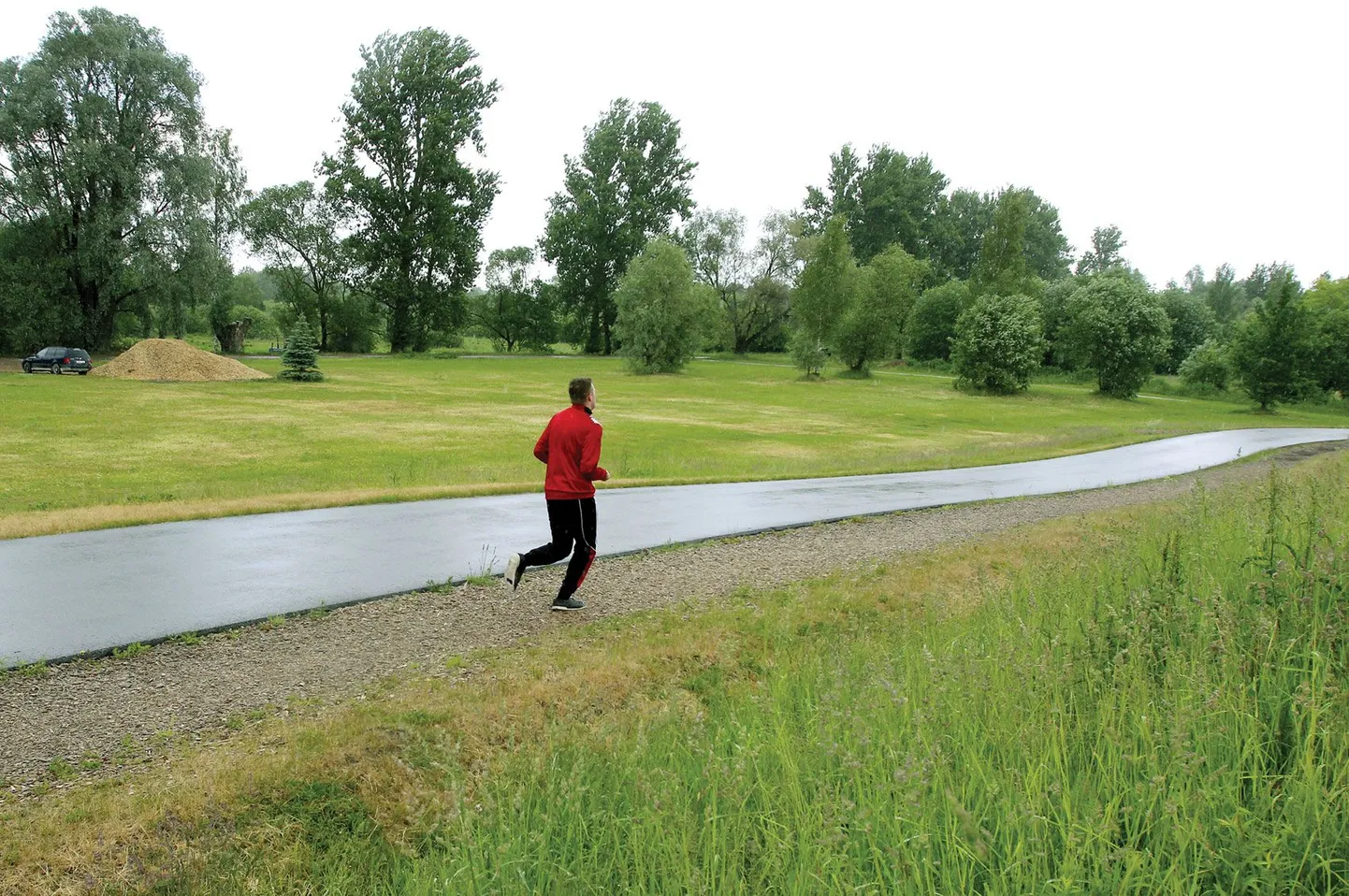 Tähtvere spordiparki lõikaks kavandava silla koridor umbes Lauri ringi tõusul oleva künka kohalt, edasi kulgeks see rulliringi ja randa viiva allee vahelt ning suunduks seejärel üle Supilinna tiigi vabaujulapoolse osa.