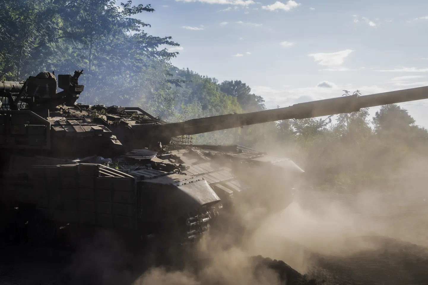Ukraina tank Sumõ oblastis.