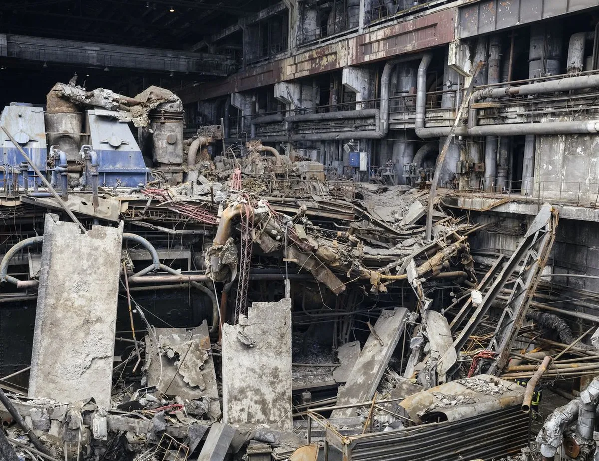 A Ukrainian power plant damaged by Russian bombing.