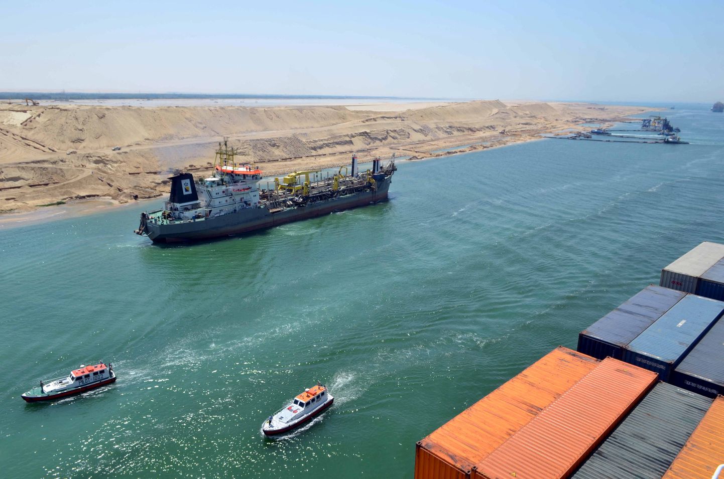 Suessi kanal on otsetee India ookeanist läbi Vahemere Atlandi ookeani.