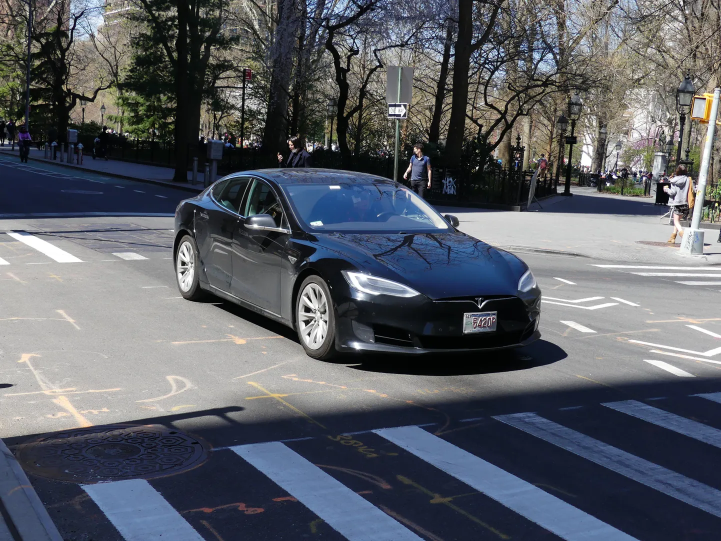 Tesla tõi elektriautod massidesse.