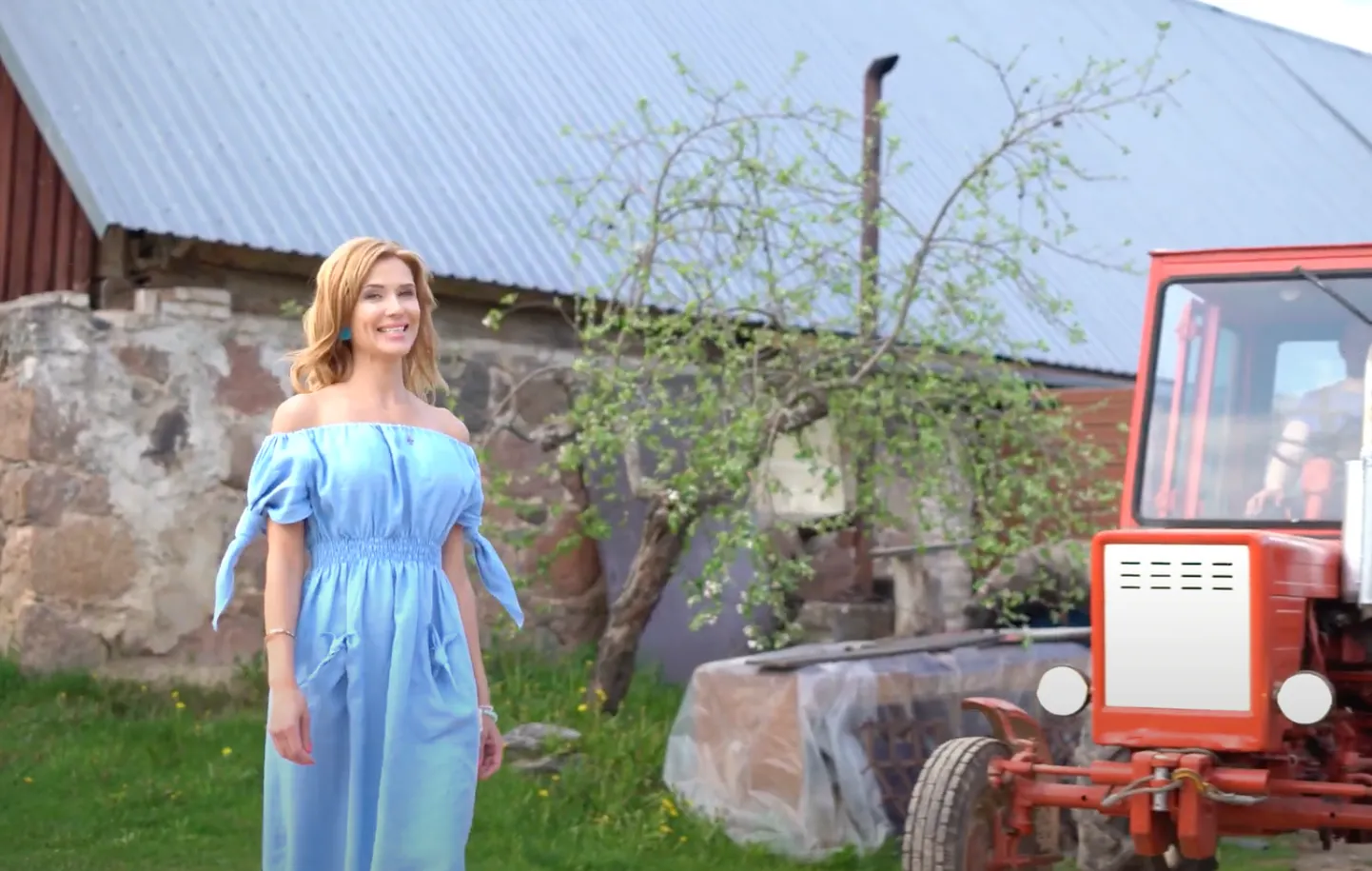 Nedsaja Küla Bändi uues videos astub üles ka Ithaka Maria.