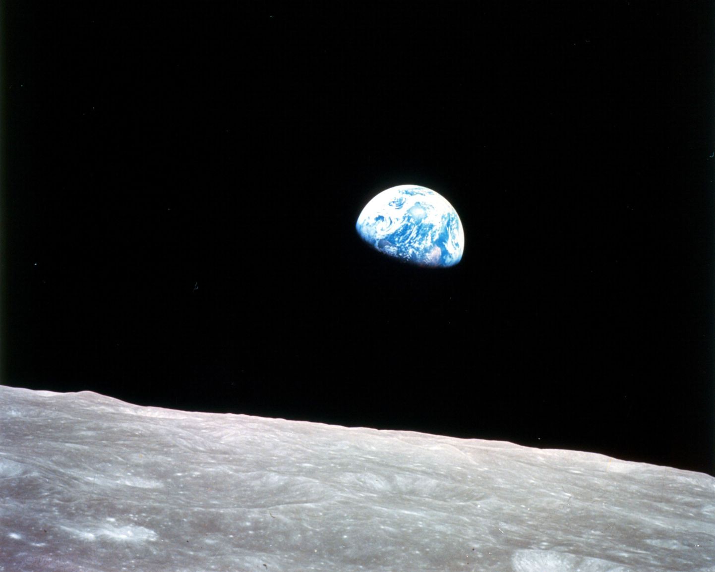 Maa Kuult vaadatuna