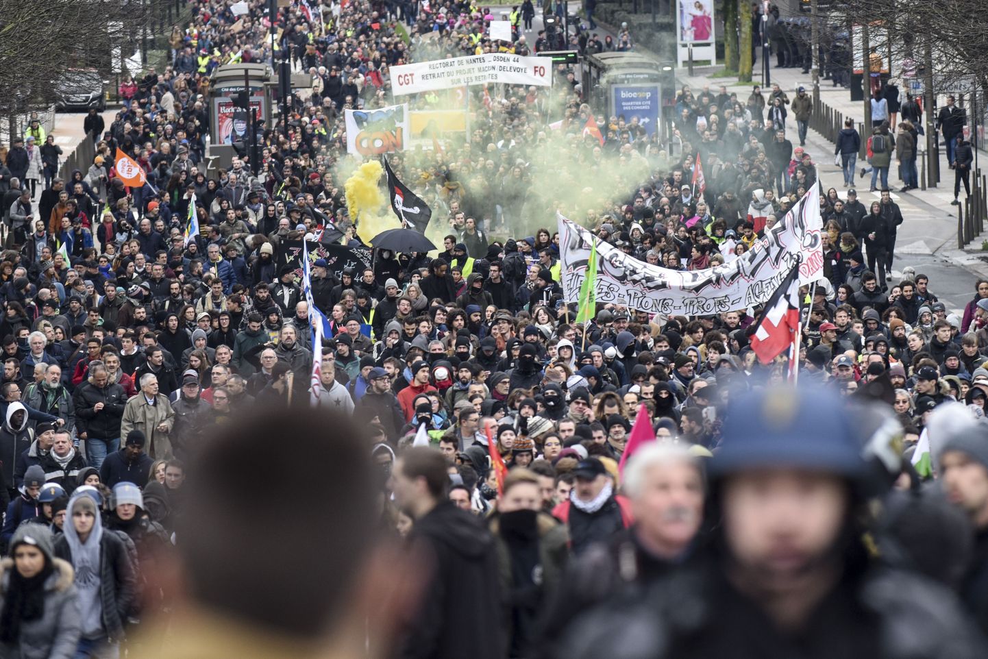 Prantsusmaa linnades osales teisipäeval rohkem kui 600 000 inimest meeleavaldustel, kus protesteeriti pensionireformi vastu.