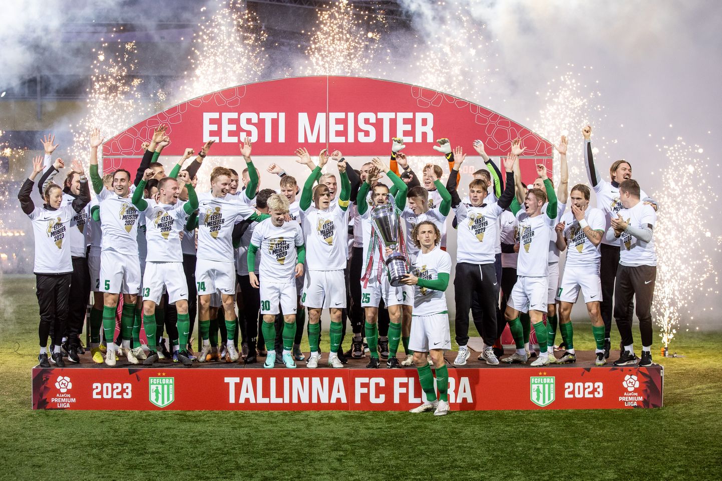 Kas Tallinna FC Flora võidutses tänavu Eesti jalgpalli kõrgliigas või Premium liigas – selles on küsimus?