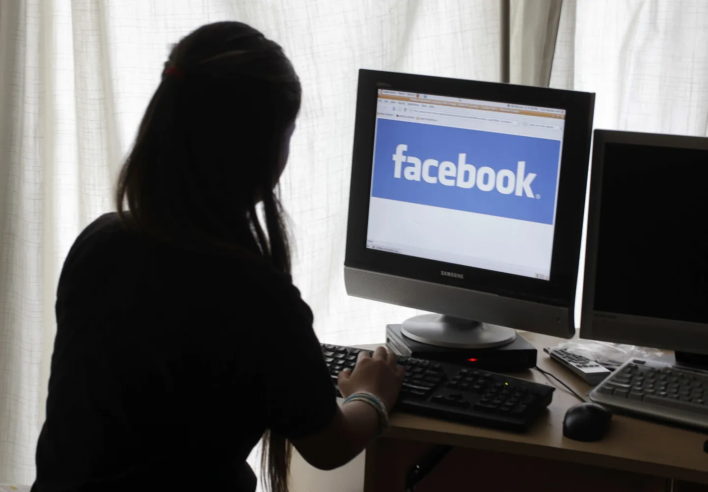 Facebooki kasutaja.