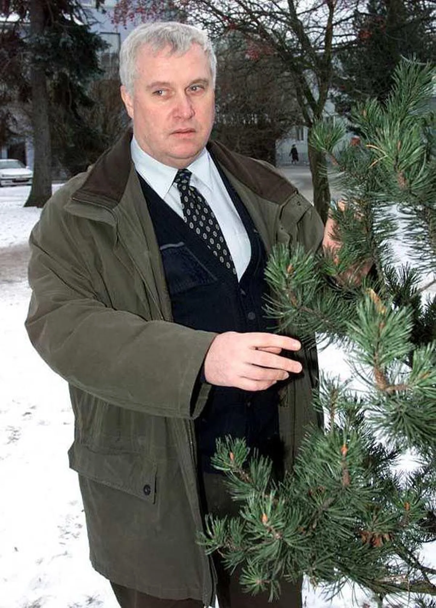Pärnu psühhiaatriakliiniku juhataja Ants Puusild leiab, et kui tuleks maha selline ilus valge lumi, paraneks kohe igaühe meeleolu.