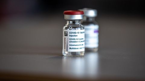 В Норвегии трое медработников госпитализированы после прививки вакциной от AstraZeneca