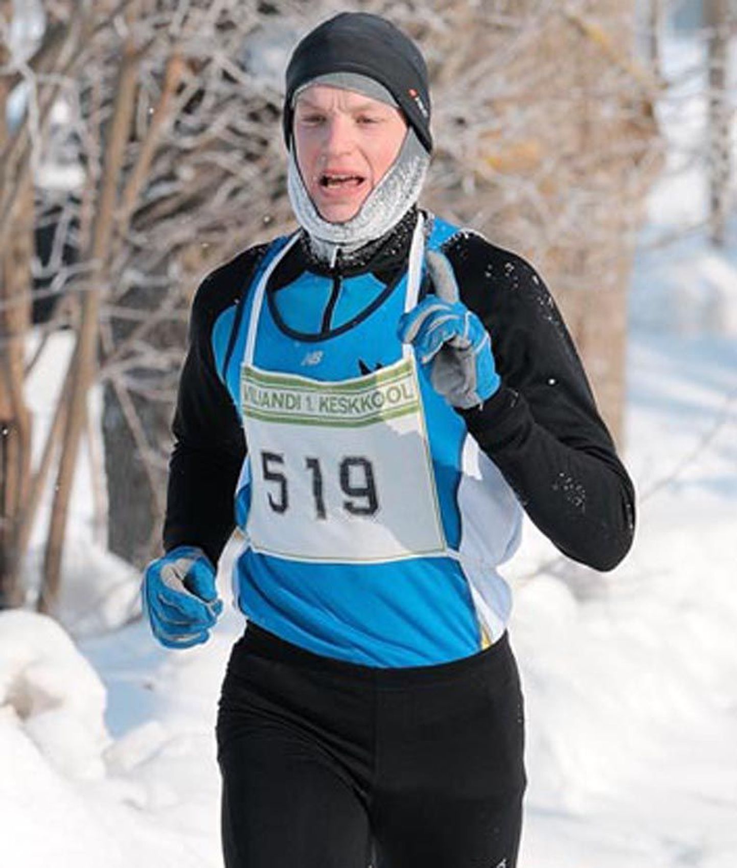Külmas talveilmas peetud jooksu võitis Jaan Jänes.