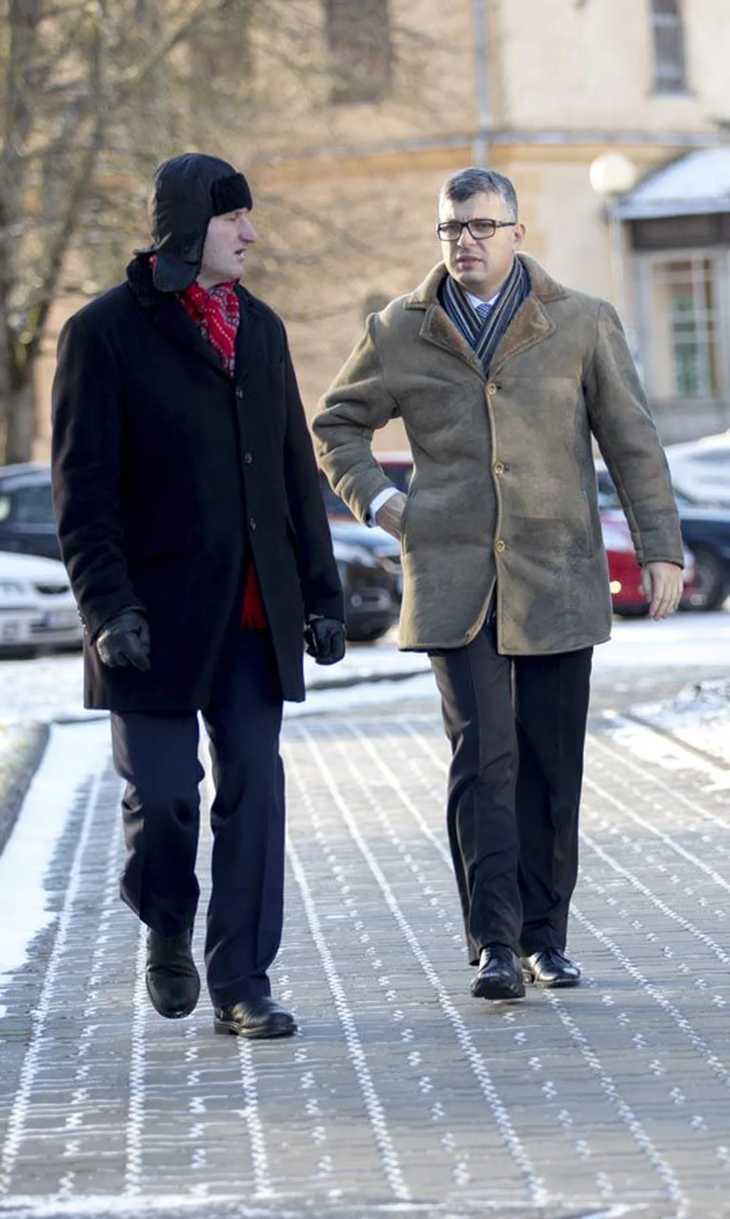 Eelmisel nädalal Viljandimaal käinud  ja maavanem Erich Palmiga kohtunud riigihalduse minister Mihhail Korb (paremal) märkis, et ehkki mitu siinset valda oli haldusreformi suhtes eriarvamusel, käitusid nende juhid mõistlikult ning tegid õigeid otsuseid.