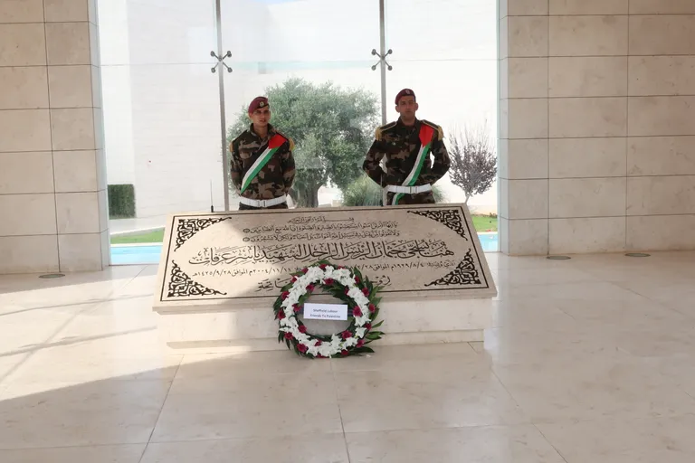 Palestiina ajaloo kuulsama mehe Yasser Arafati haud.