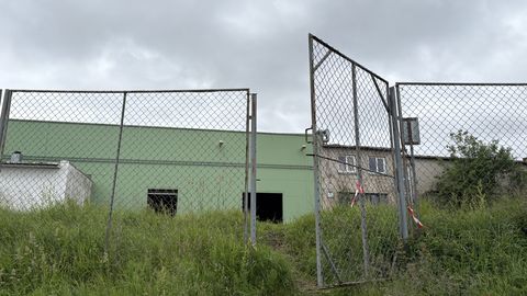 Noored kolavad vanas mööblivabrikus. Ohtlikule alale pääseb lubamatult lihtsalt