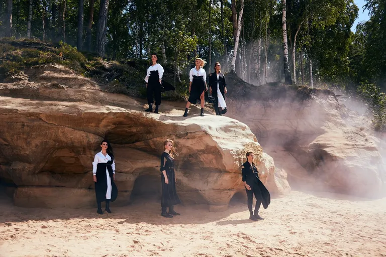 Vokālā grupa "Latvian Voices"
