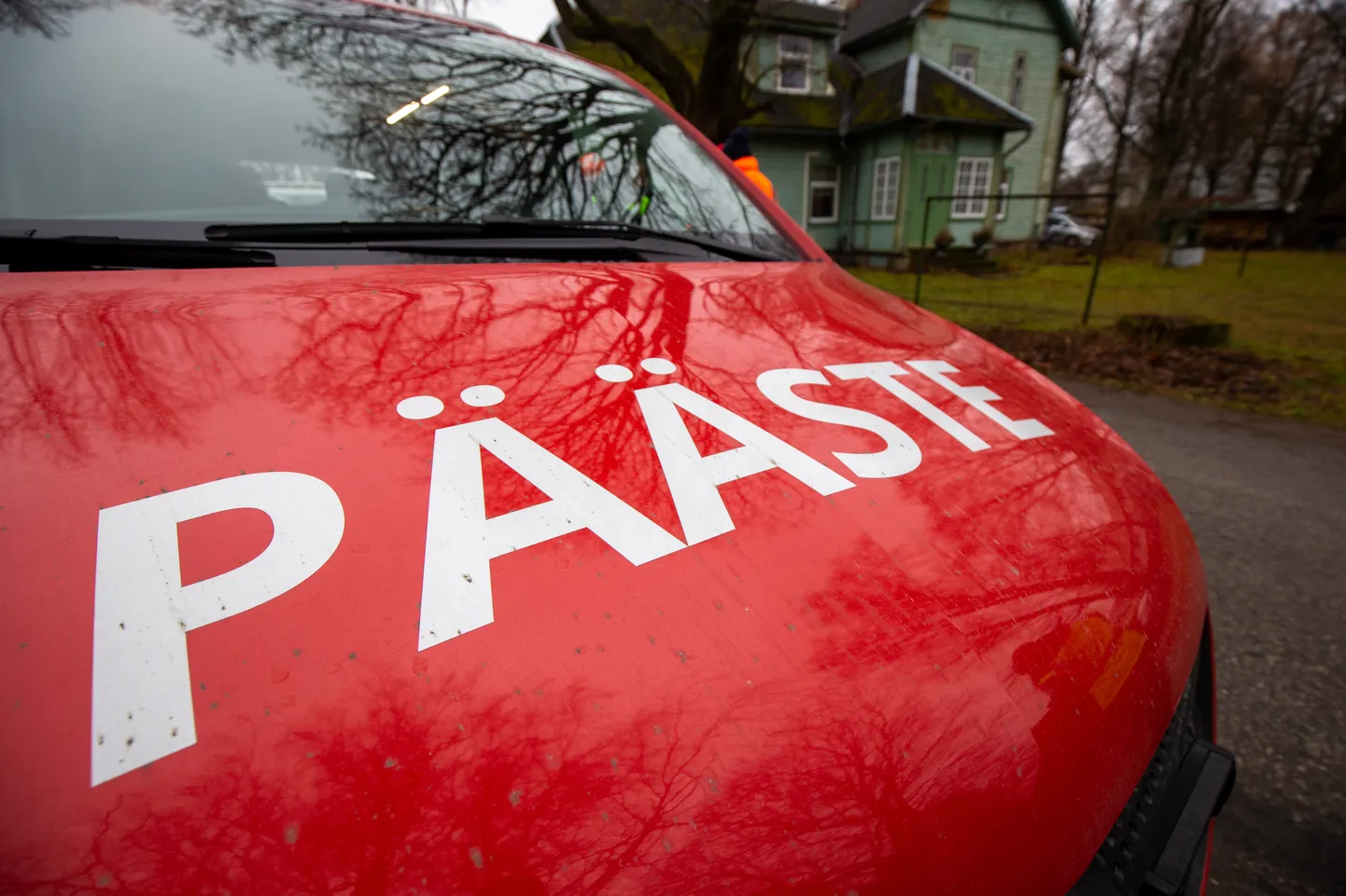 Lõuna päästekeskus käis läinud ööpäeval abis kahel hättasattunul.