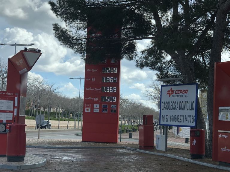 Kütusehind Hispaanias, Mallorca saarel.