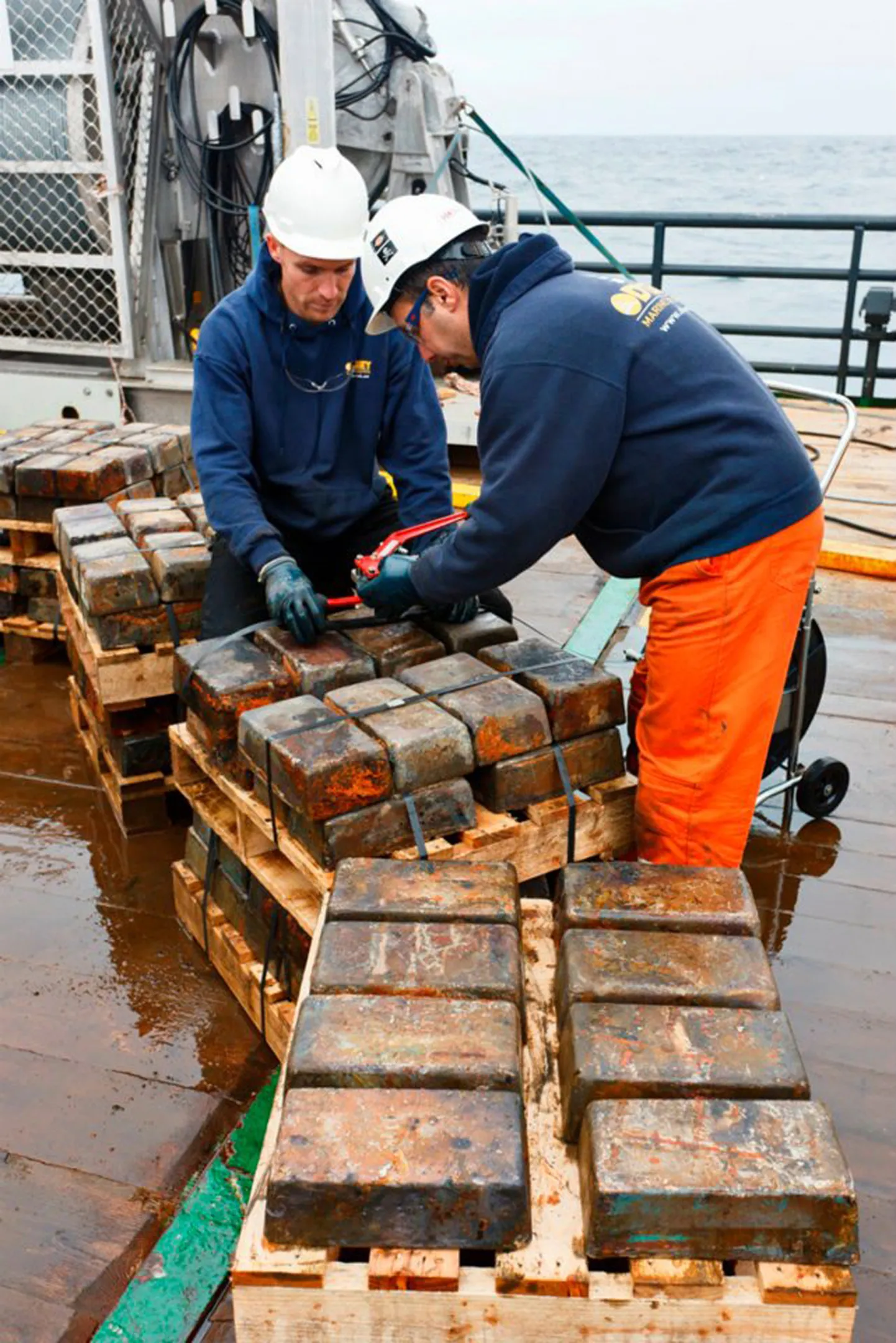 USA sukeldumisfirma Odyssey Marine Exploration, leidis 2011 SS Gairsoppa vraki ning tõi pinnale hõbedakangid ja postikotid
