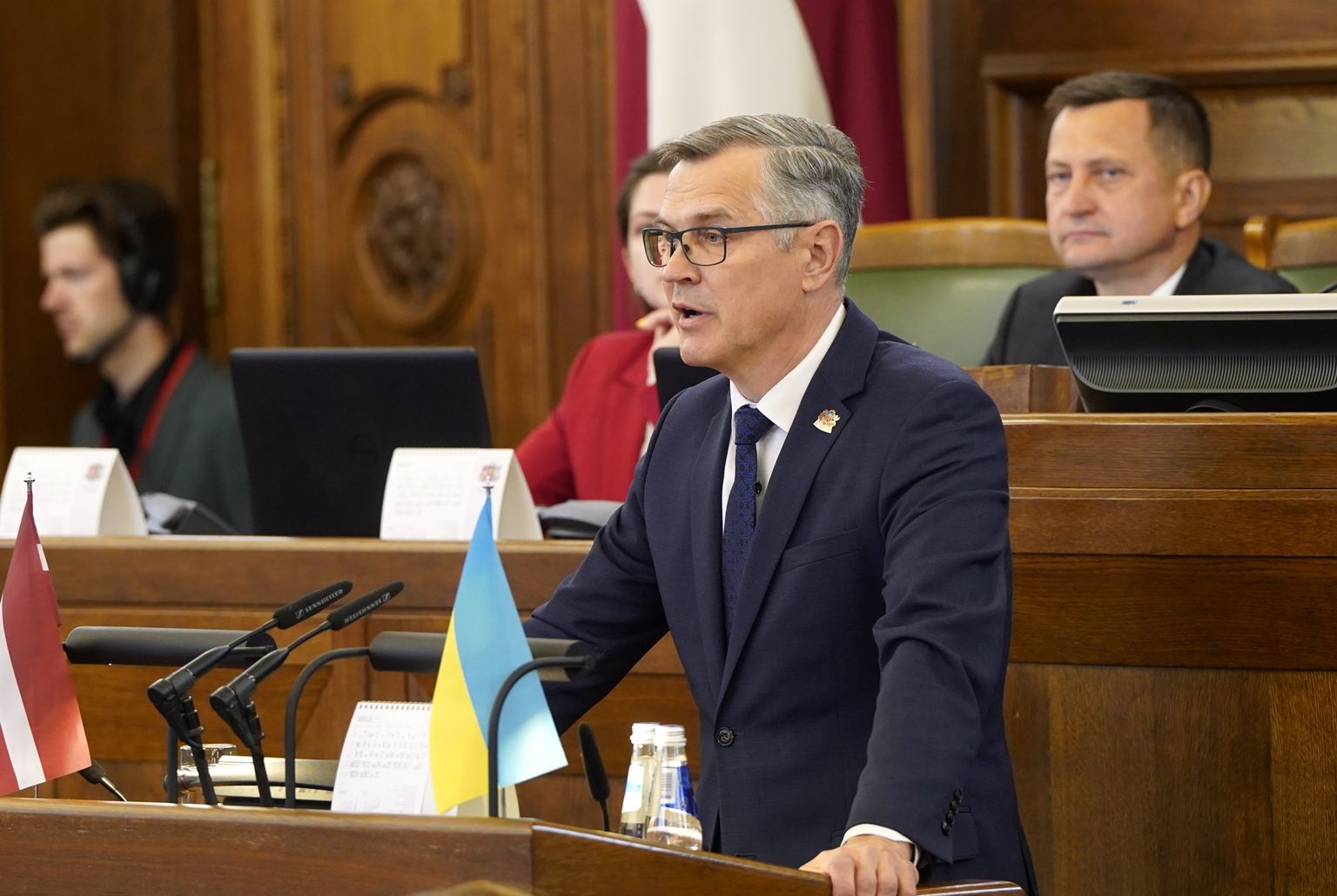 Saeimas deputāts Ainars Latkovskis uzstājas debatēs Saeimas ārkārtas sēdē, kurā notiek Valsts prezidenta vēlēšanas.
