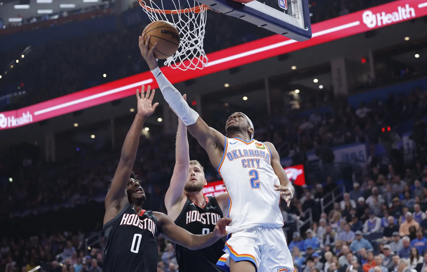 NBA zvaigzne Šejs Gildžess-Aleksandrs