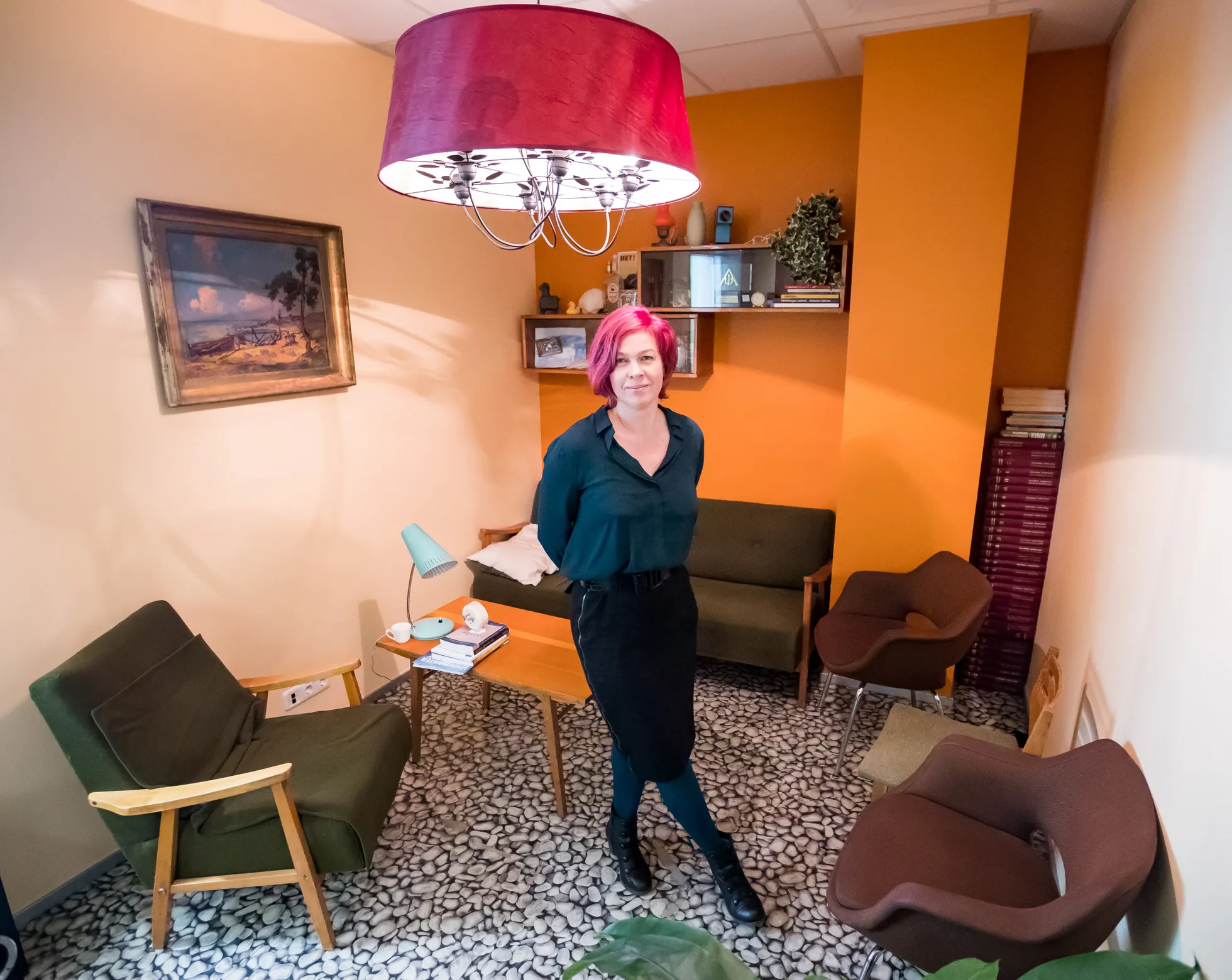 Maarja Kruusmaa biorobootika keskuses.