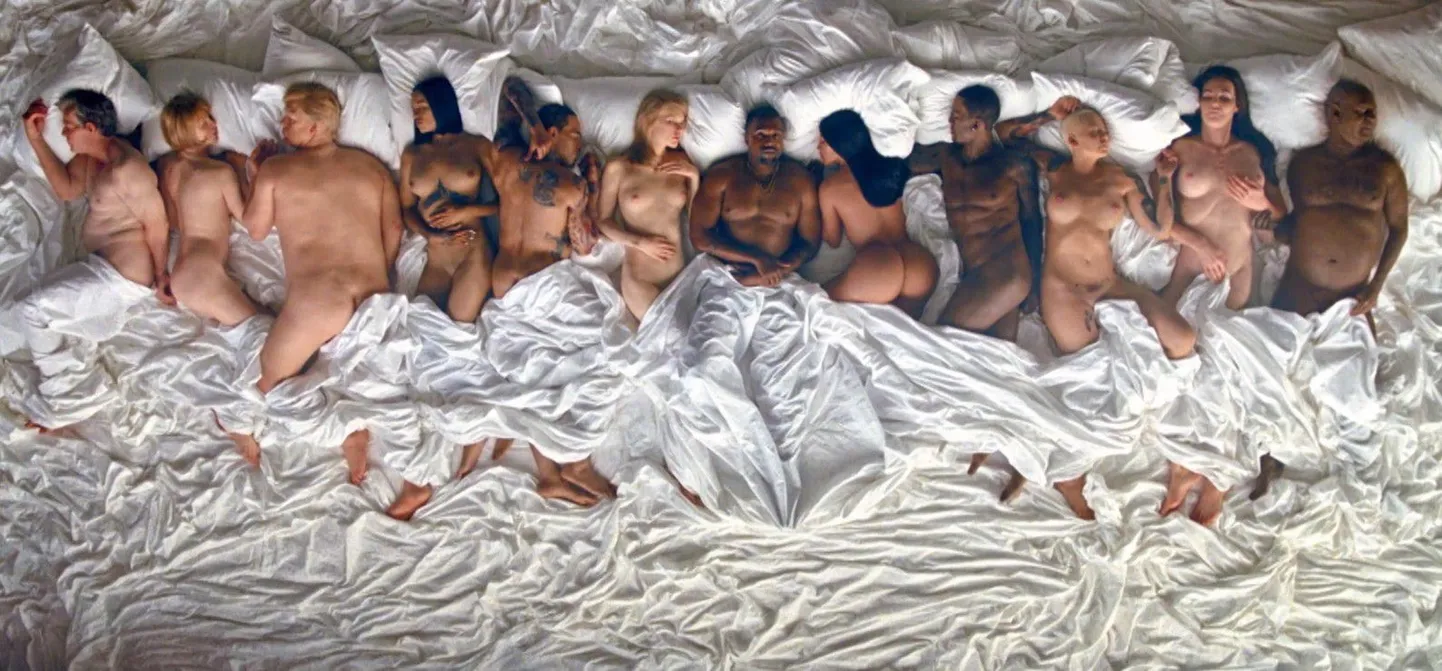 Kaader Kanye Westi videost