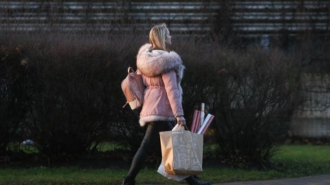 Šodien lielākie tirdzniecības centri Rīgā strādā saīsinātu darba laiku