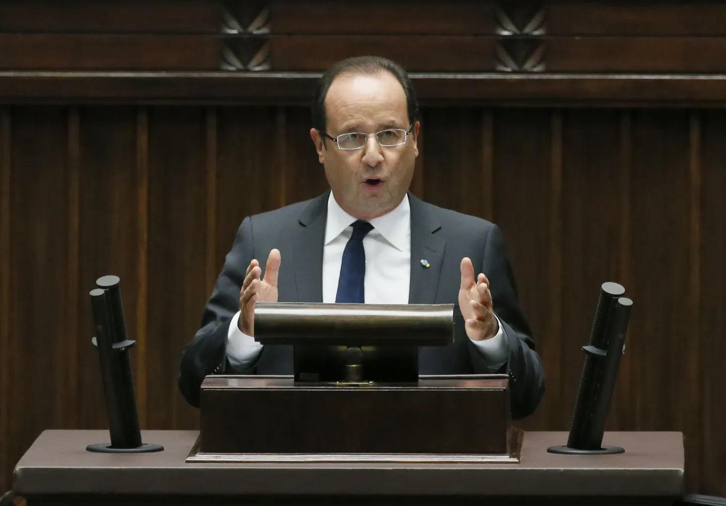 Prantsuse president François Hollande tõotas oma uusaastakõnes, et nõuab rikastelt alati rohkesti maksuraha.
