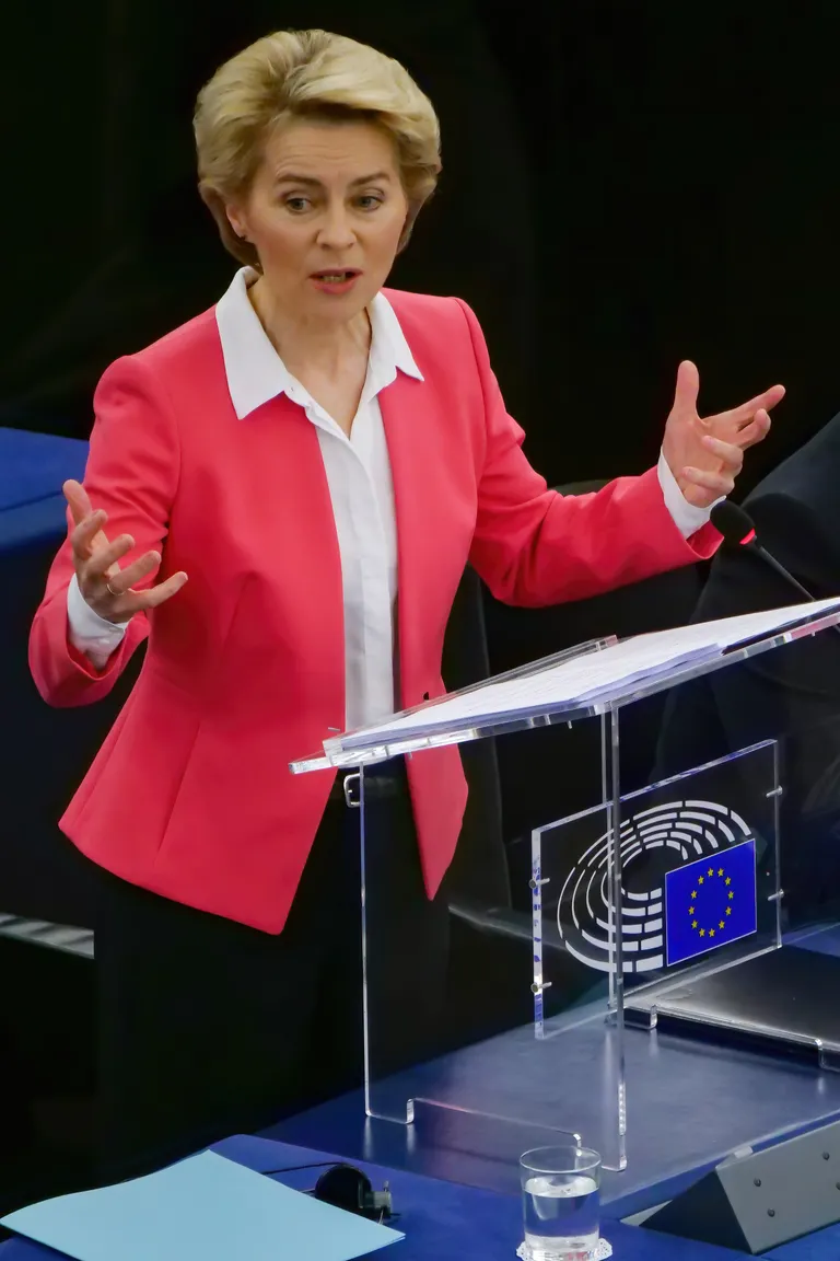 Ursula von der Leyen 27. novembril Strasbourgis