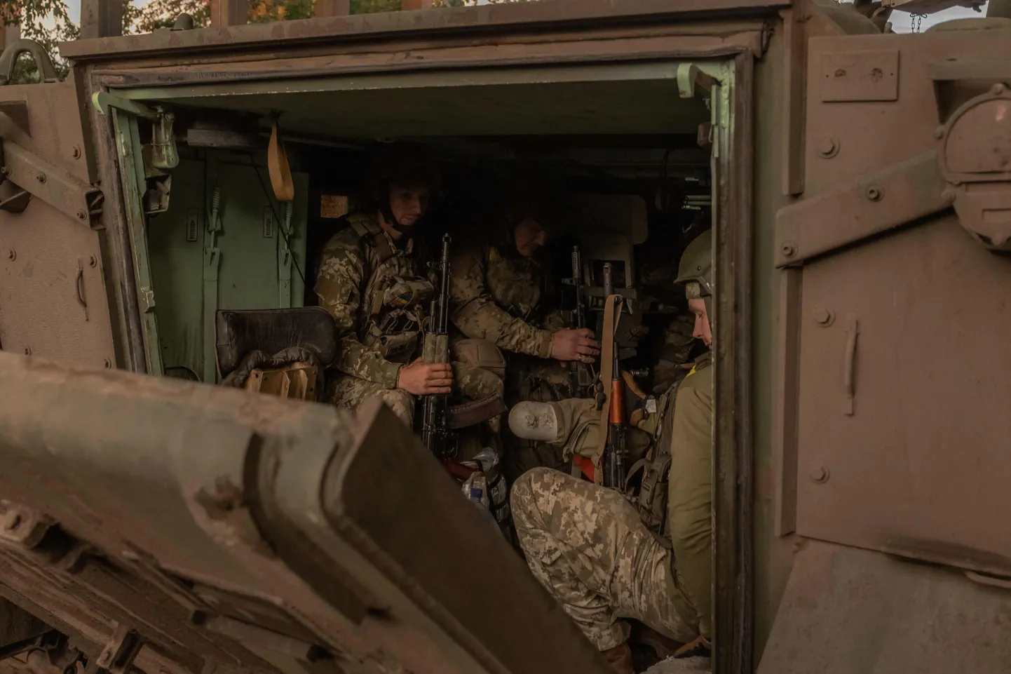 Ukraina kaitseväelased idarindel.