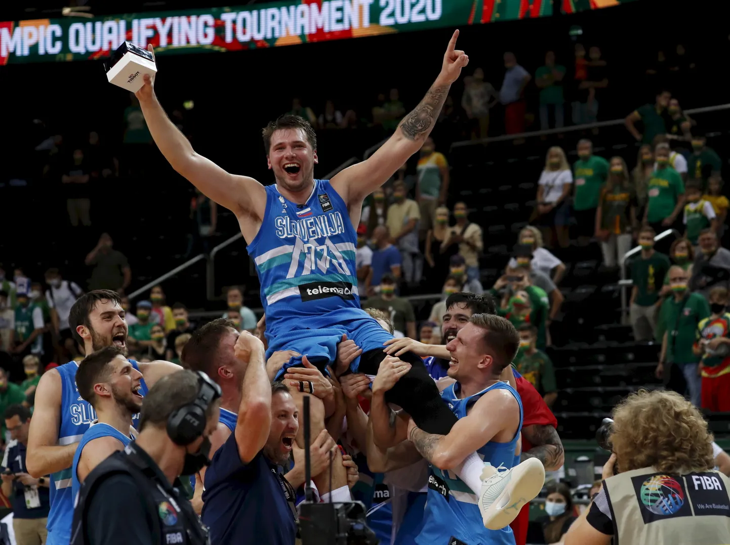 Luka Dončić on Sloveenia A ja O, kuid heal tasemel kaaslasteta ei suutnuks isegi tema oma kodumaad olümpiale vedada.