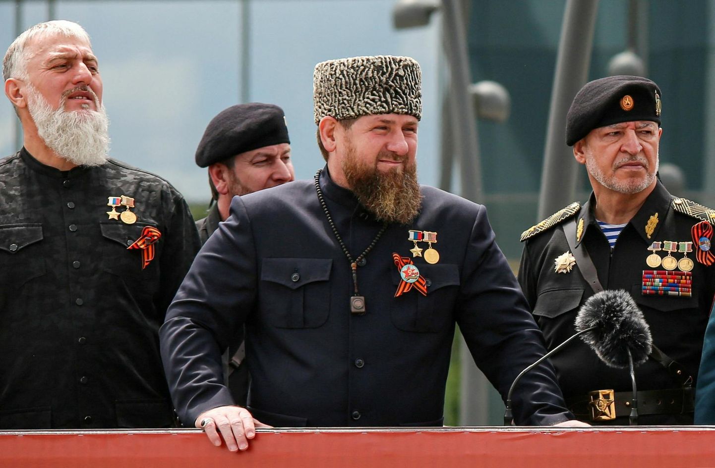 Tšetšeenia Vabariigi juht Ramzan Kadõrov võidupüha tähistamisel Groznõis.