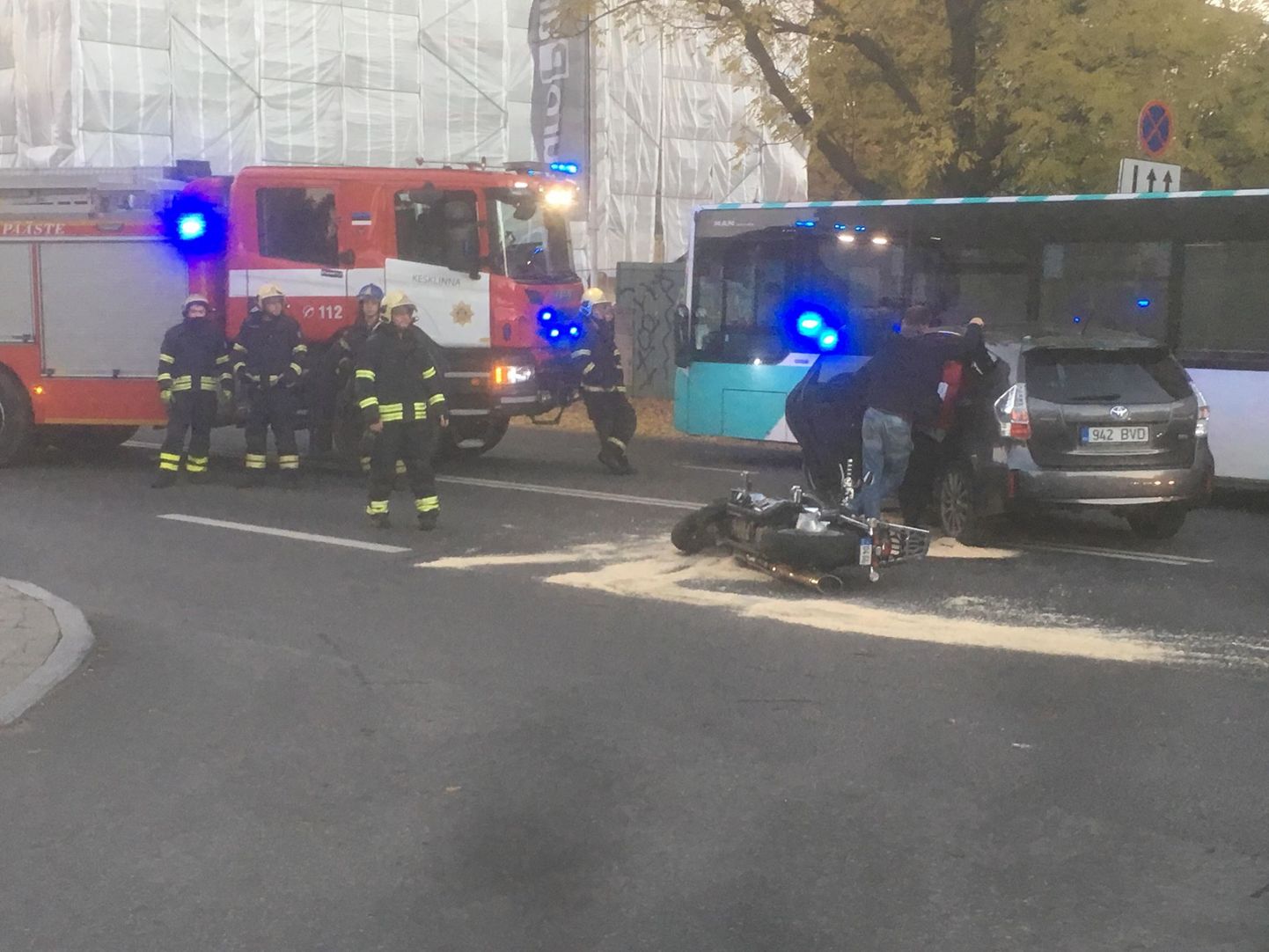 Авария на улице Юхкентали.