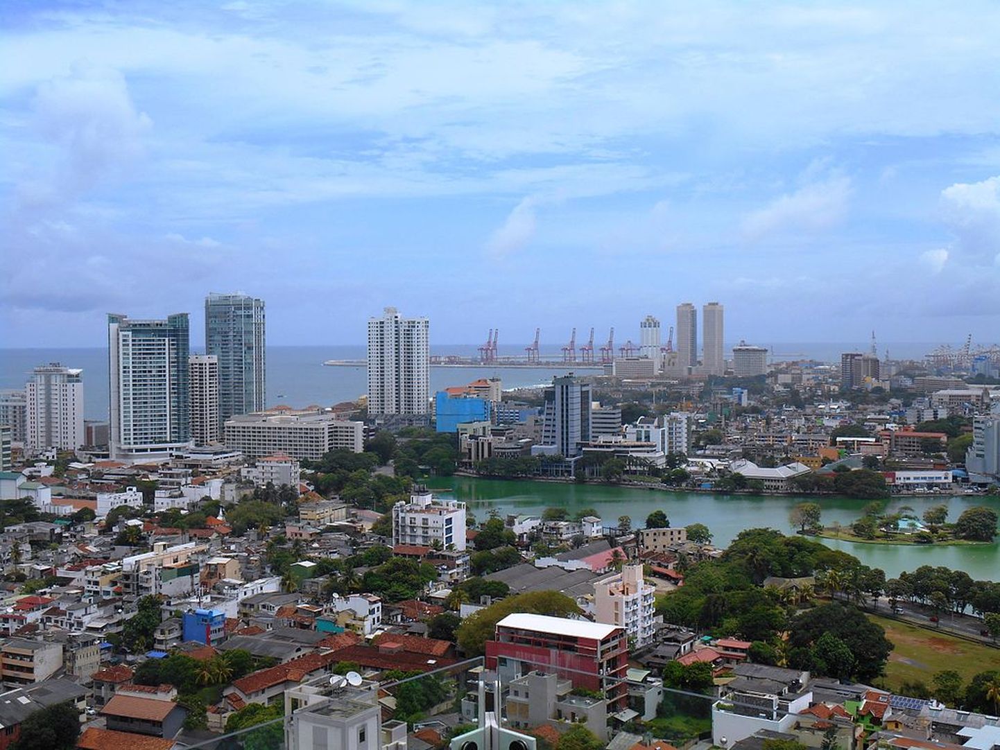Vaade Colombole. Sri Lanka pealinn Colombo oli üks kohti, kus toimusid täna pommirünnakud.