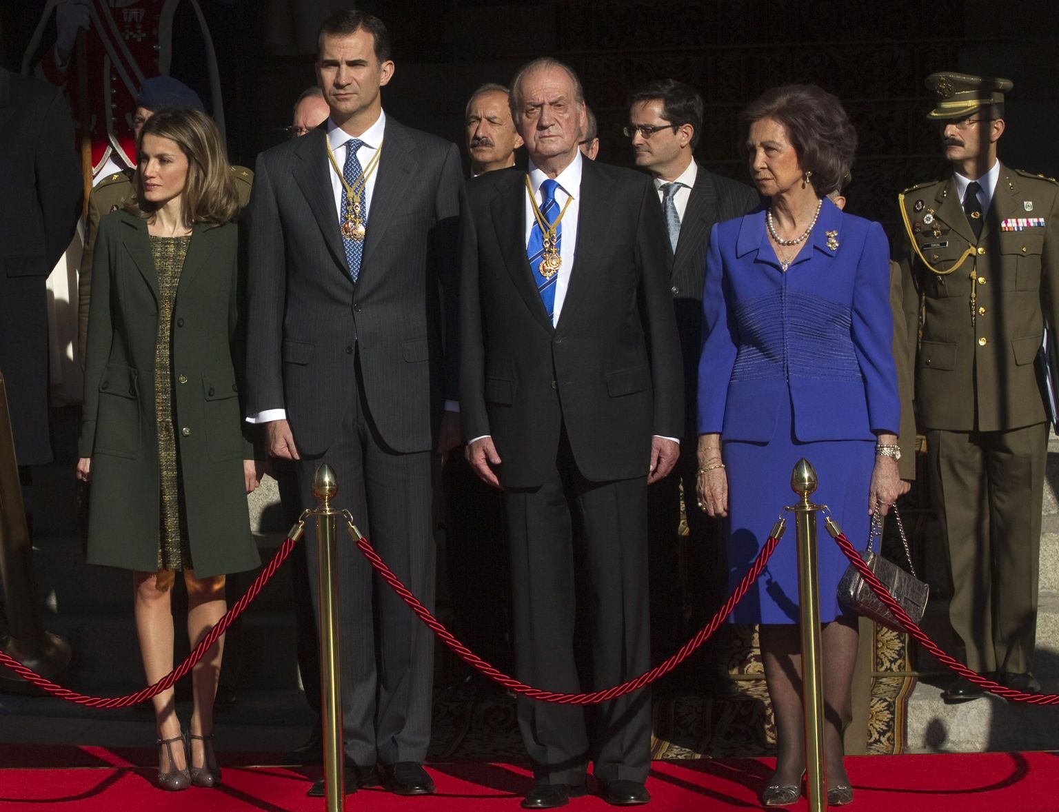 Hispaania kroonprintsess Letizia, kroonprints Felipe, kuningas Juan Carlos I ja kuninganna Sofia (vasakult paremale)