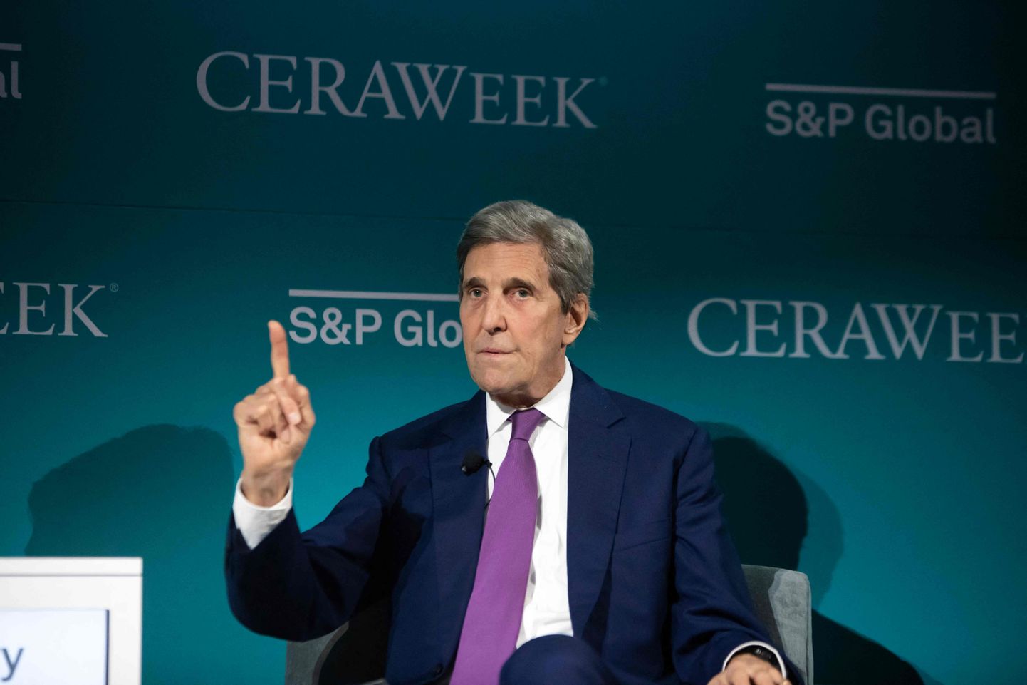 USA erisaadik kliimaküsimustes John Kerry.