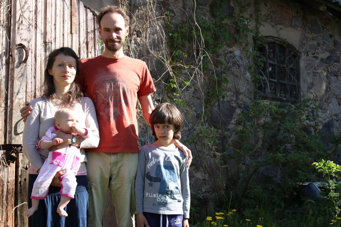 Уроженка Пылва Альбина Лебедева вместе с мужем Дмитрием и детьми живет в печорском селе Радая (Cигово)