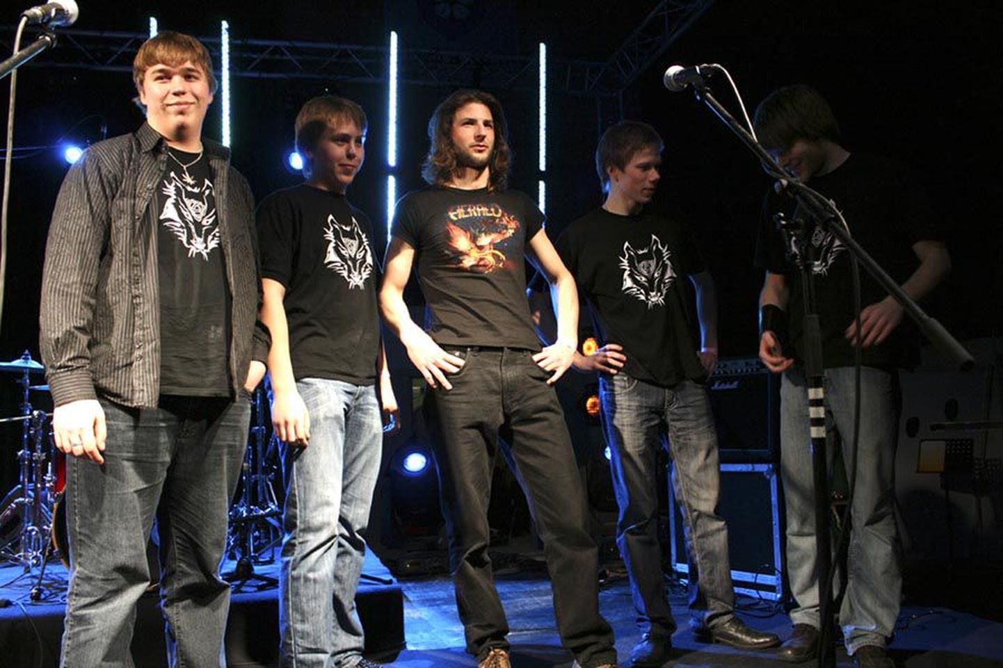 2011. aasta maakonna parimaks noortebändiks tunnistatud RaudRaev saab peapreemiana olla tänavuse festivali «Rock Ramp» avaesineja.