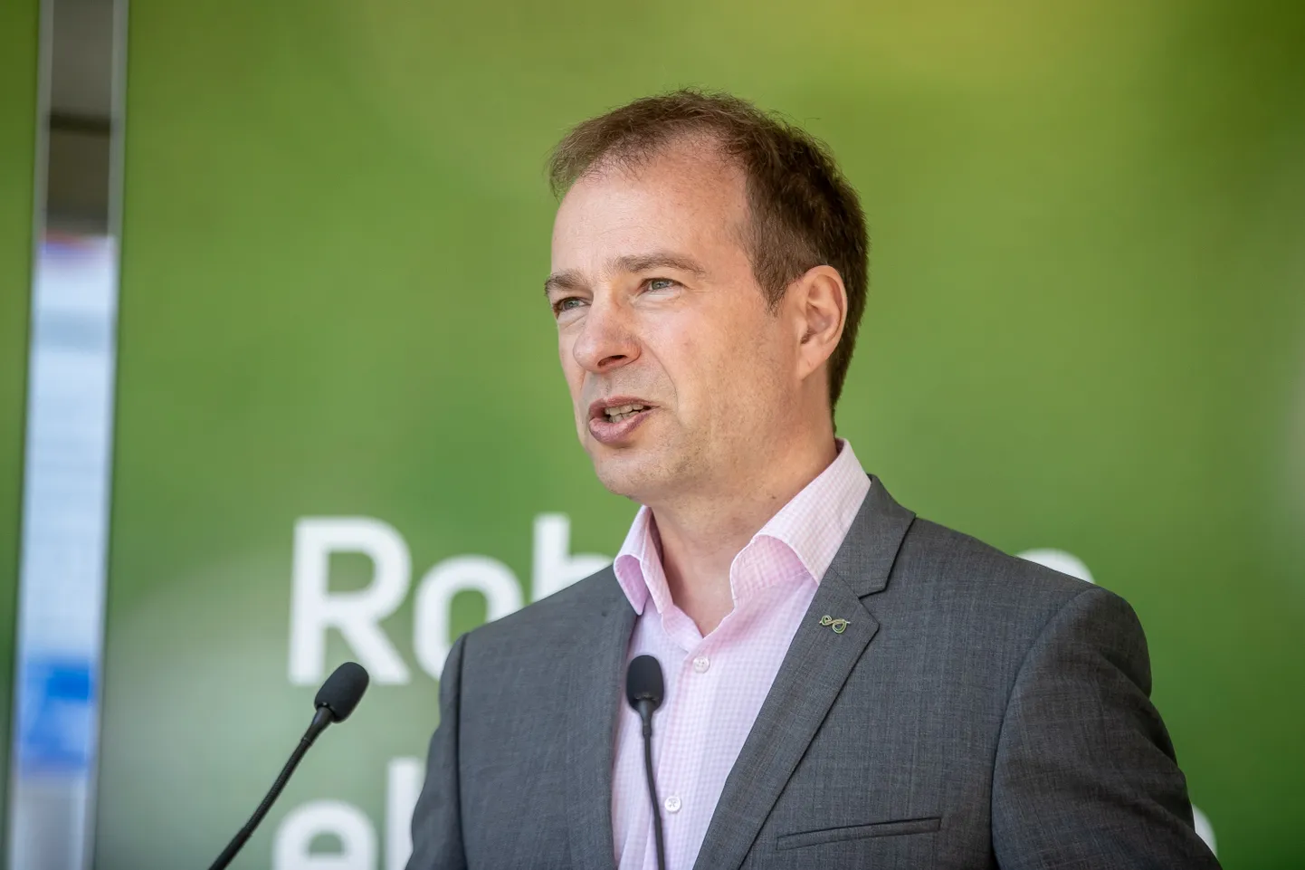 Eesti Energia juhatuse esimees Hando Sutter toob välja, et tööandja vajab töötajat, kes on tugev reaalainetes ja samas loov.