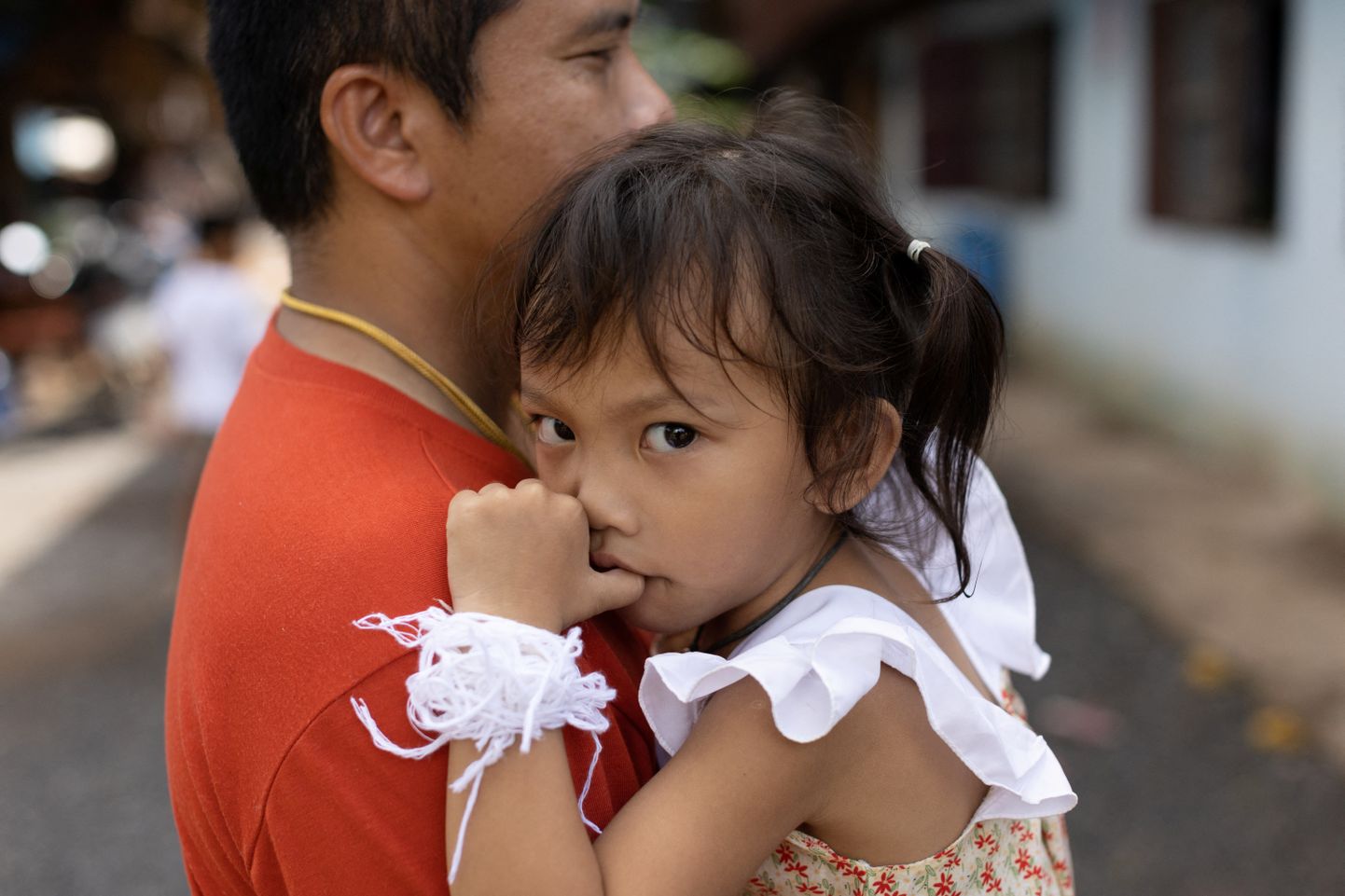 Kolmeaastane Paveenut Supolwong, hüüdnimega Ammy, on Tai lasteaias toimunud õudustes ainus laps, kes kriimustusteta pääses.