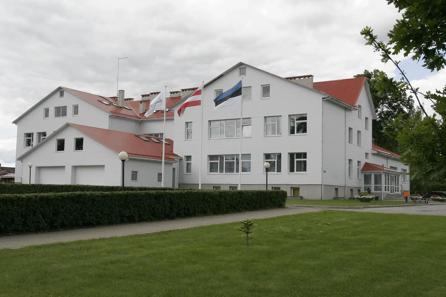 Suure-Jaanis asuvas vallamajas hakatakse teisipäeval vallavanemale umbusaldust avaldama.