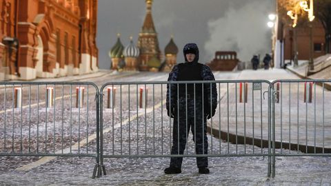 В новогоднюю ночь в России массово задерживали мигрантов