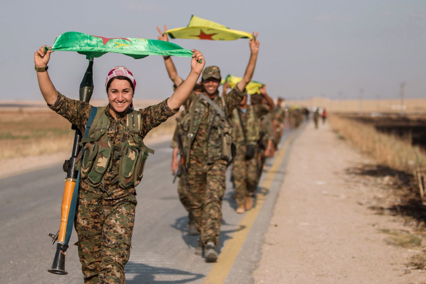 Kurdid Raqqa lähedal.