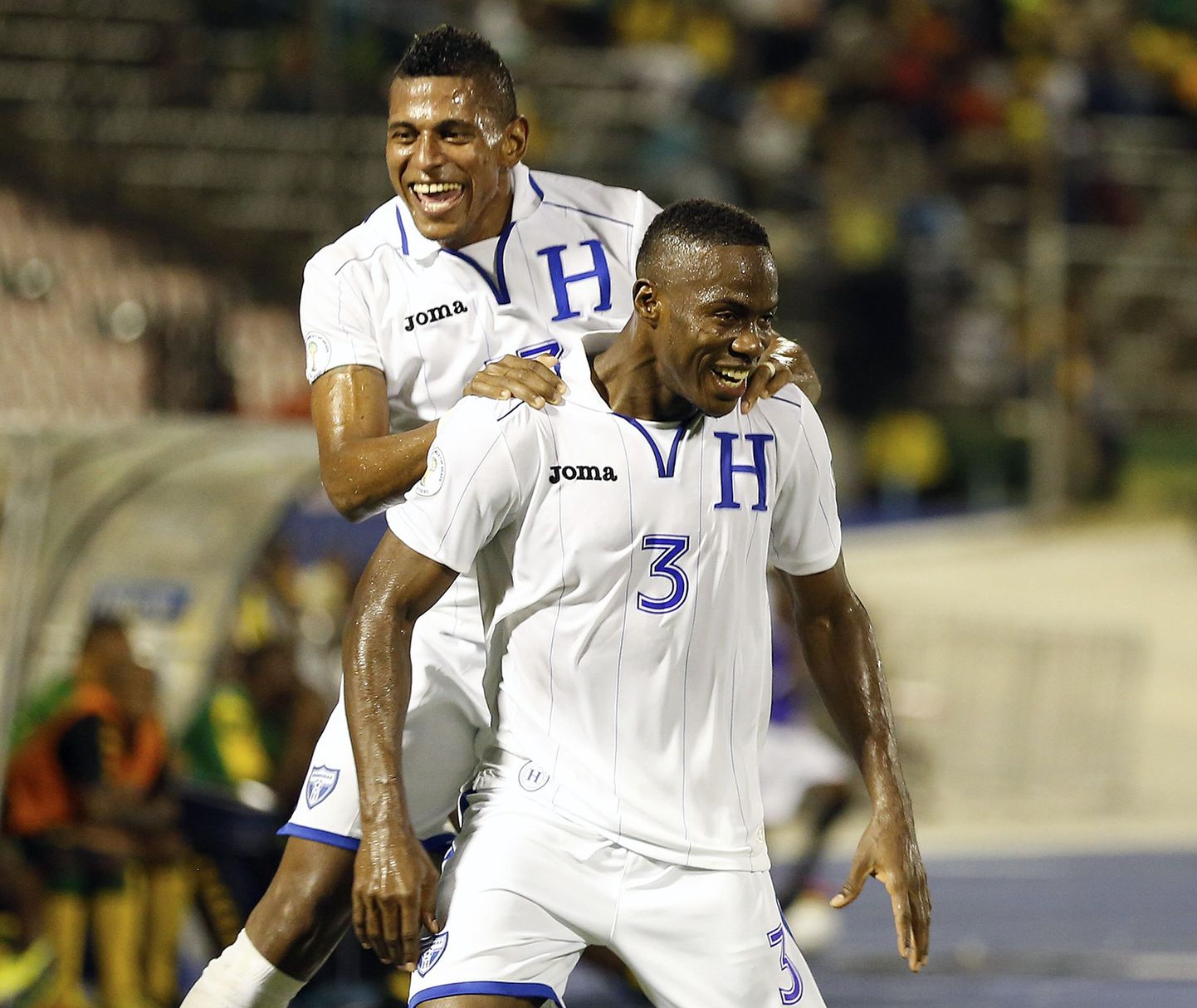 Honduras jõudis kolmandat korda jalgpalli MM-finaalturniirile. Varasemalt on mängitud 1982. ja 2010. aasta MM-finaalturniiridel.