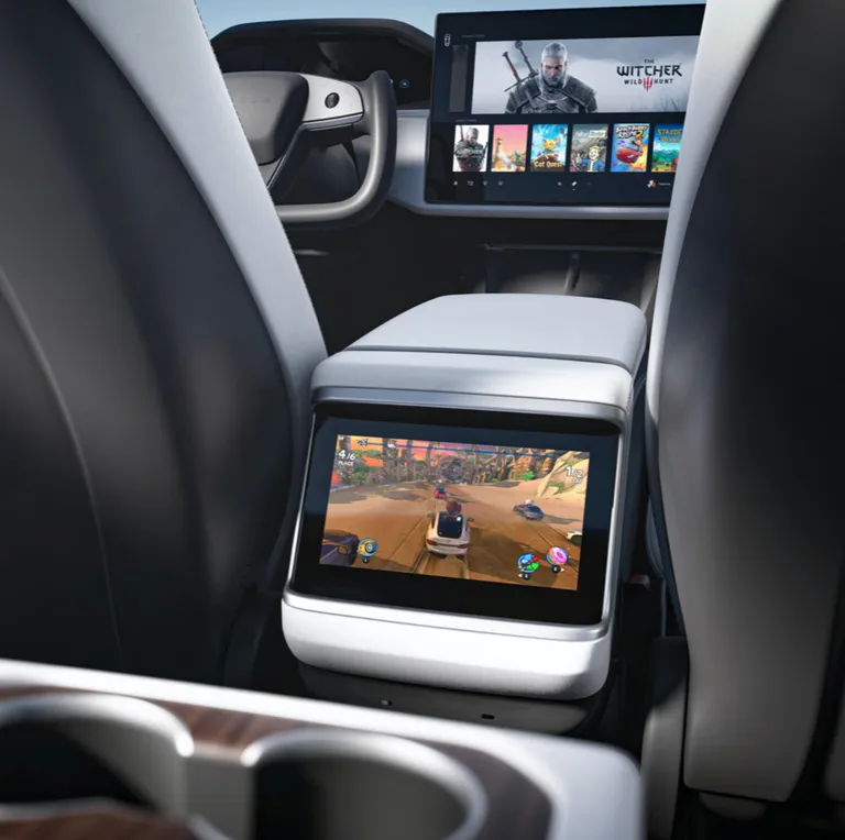 Tesla Model S.